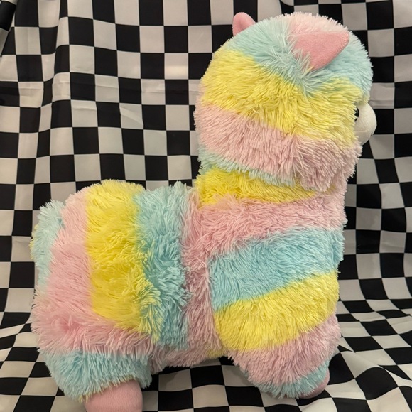 Rainbow Amuse alpaca Alpacasso plushie - Picture 2 of 8